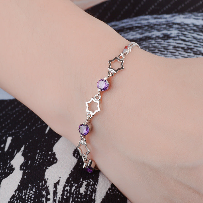 Women's bracelet jewelry